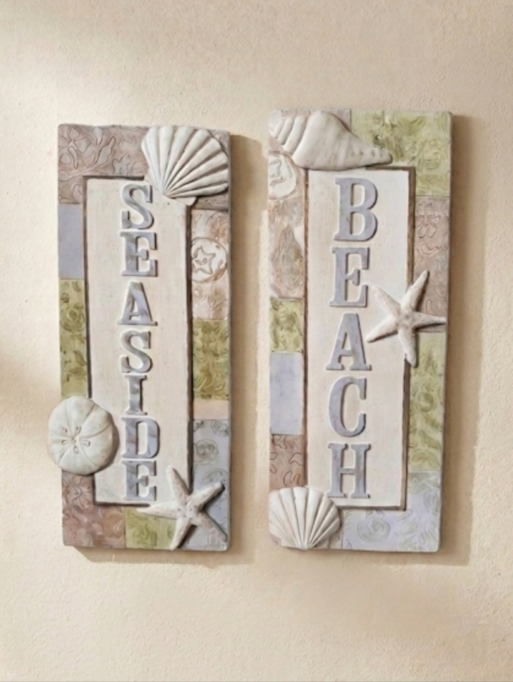 bundle of 2 costal sign wall plaque